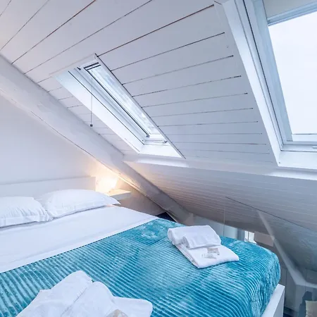 Lägenhet La Mole Lovely Sweet Mini Loft