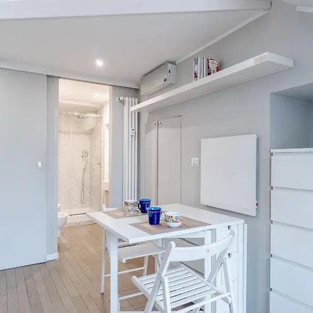 Lägenhet La Mole Lovely Sweet Mini Loft *