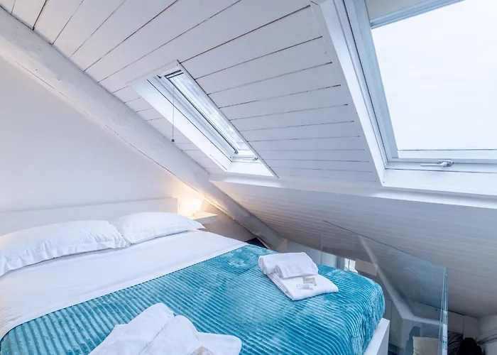 Apartment La Mole Lovely Sweet Mini Loft